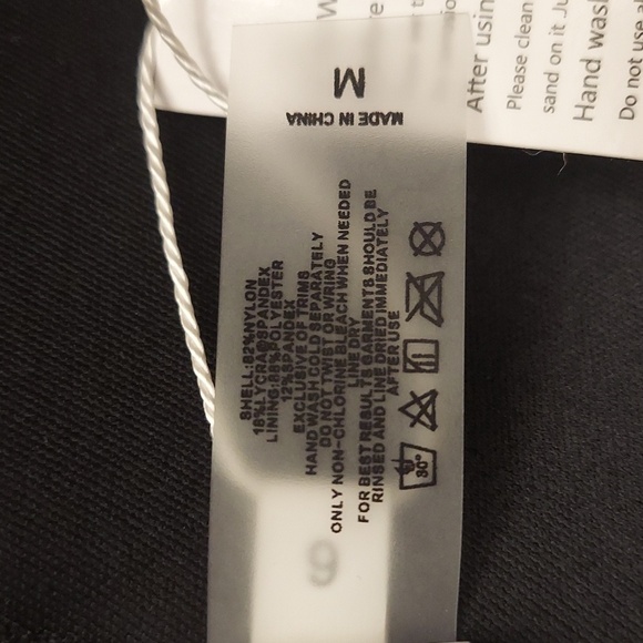 COCOSHIP Retro 50's Floral Halter Bikini Top - Picture 11 of 11